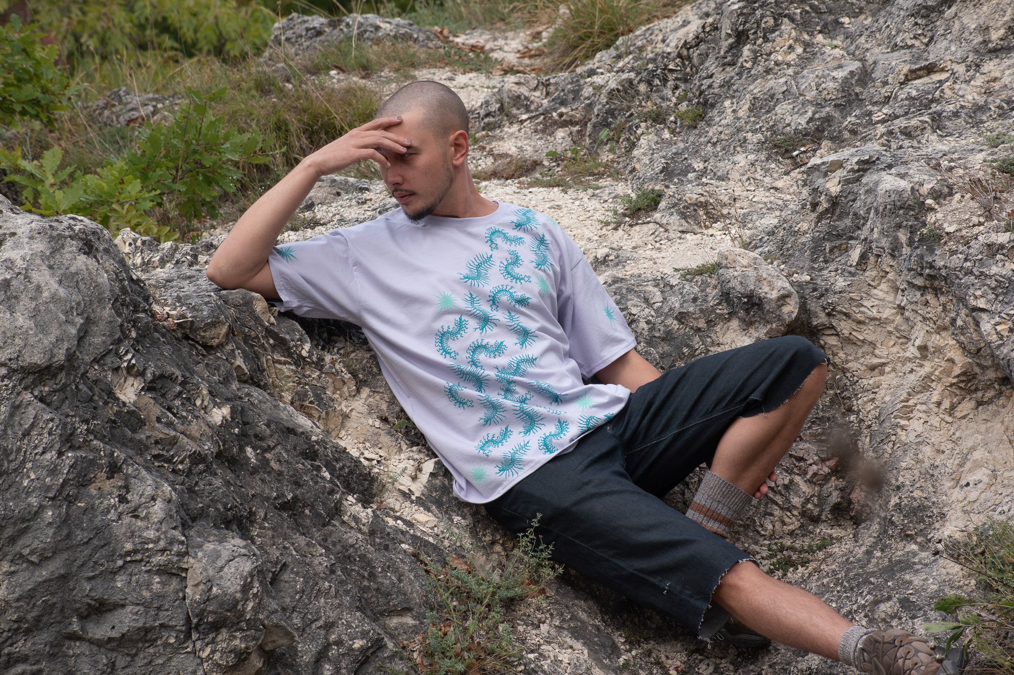CENTIPEDE_BLOCK_PRINTED T-SHIRT