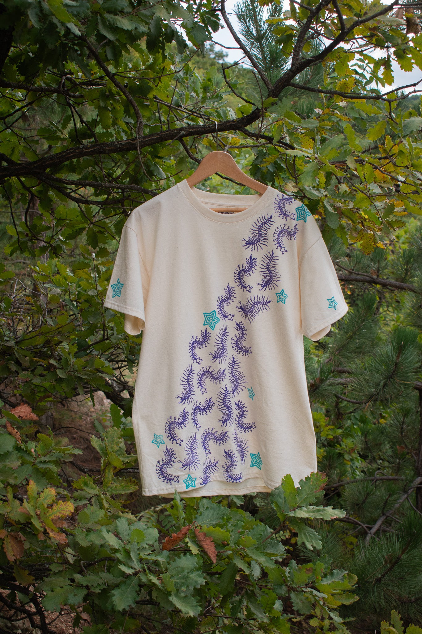 CENTIPEDE_BLOCK_PRINTED T-SHIRT