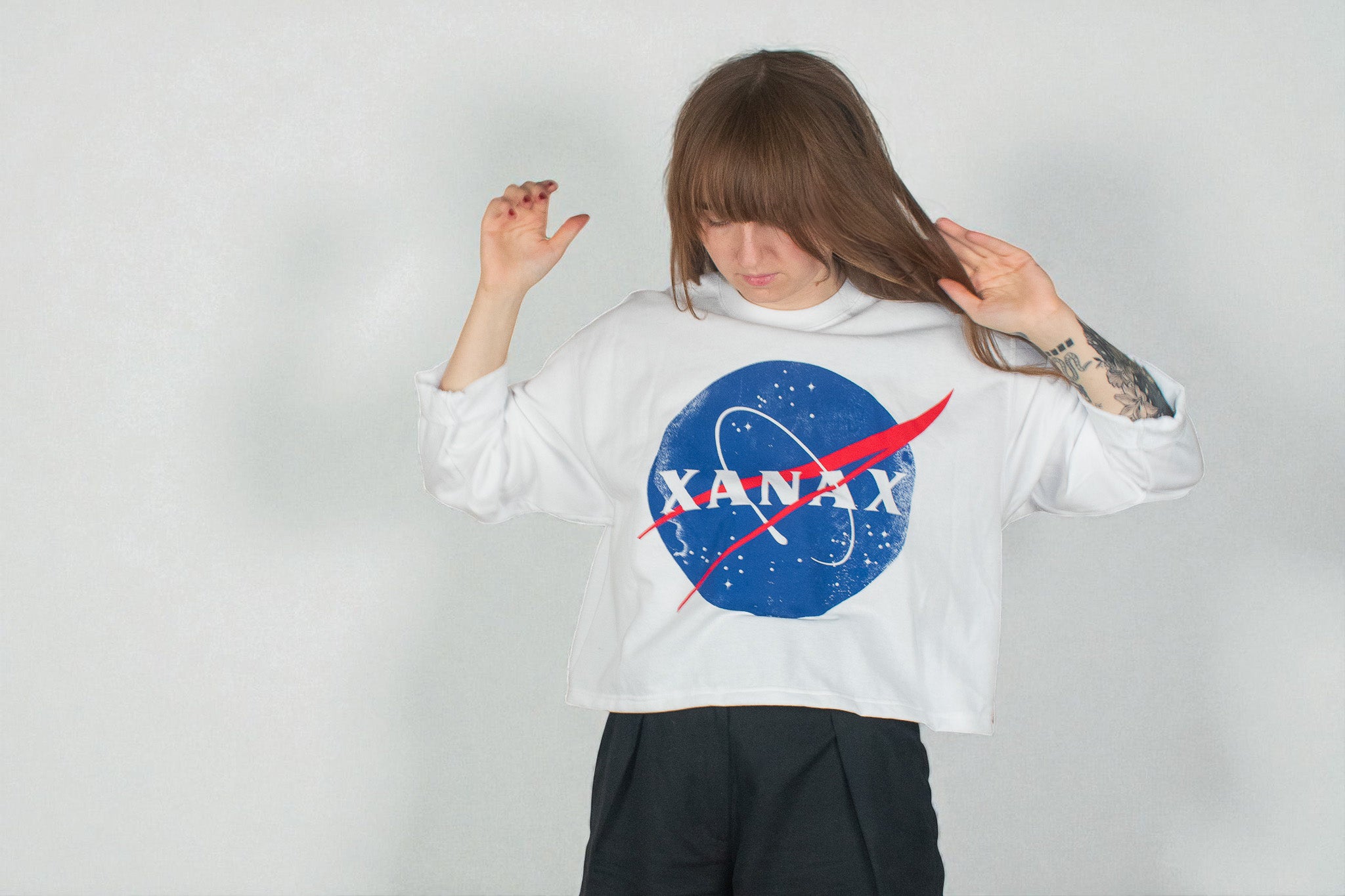 XANAX x NASA THEMED SWEATSHIRT CROPPED