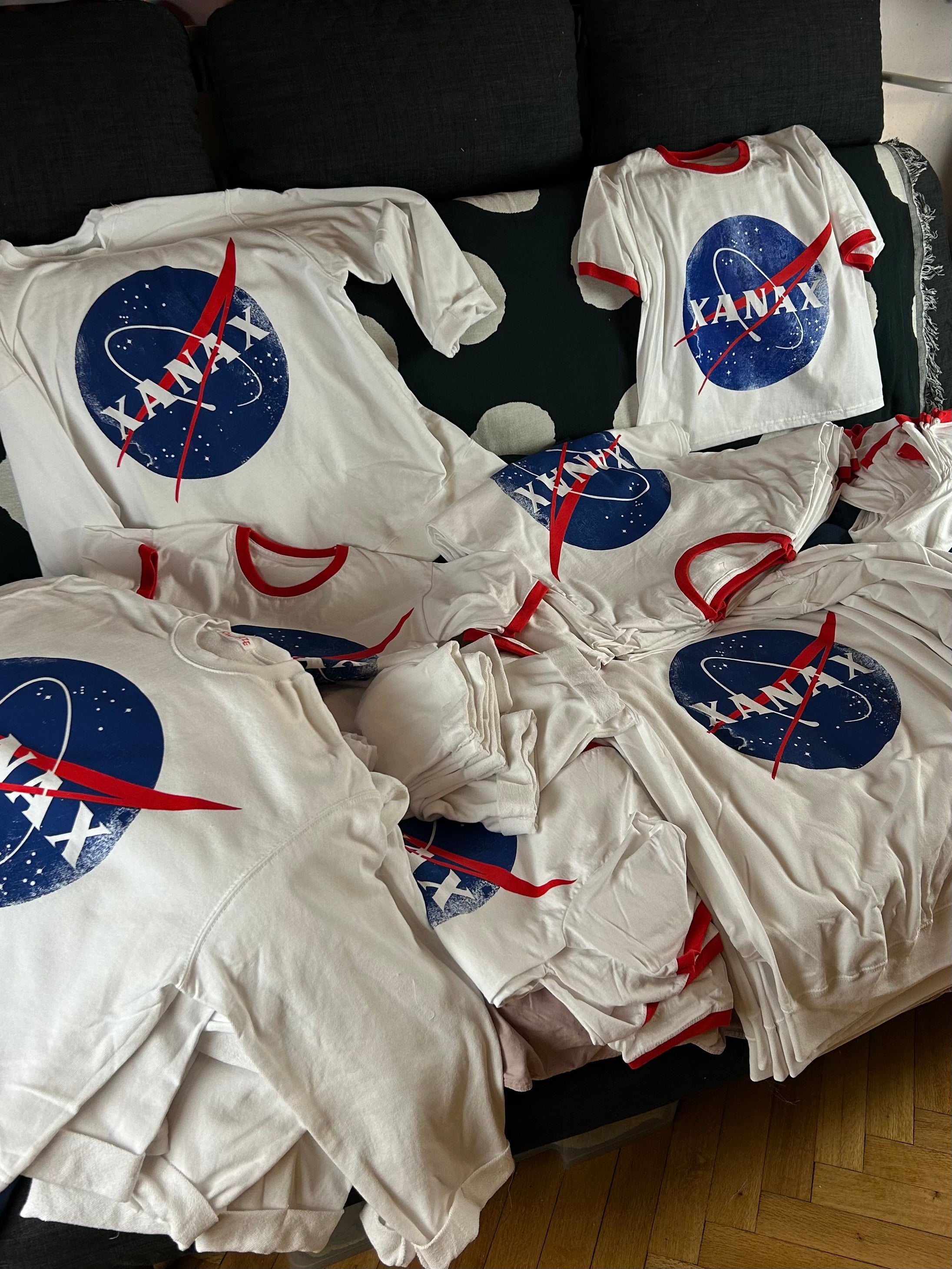 XANAX x NASA themed T-shirt CROPPED